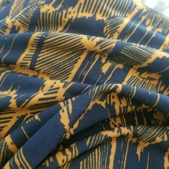 LULAROE Women Sz L Navy And Orange Safari Tribal - Picture 2 of 5